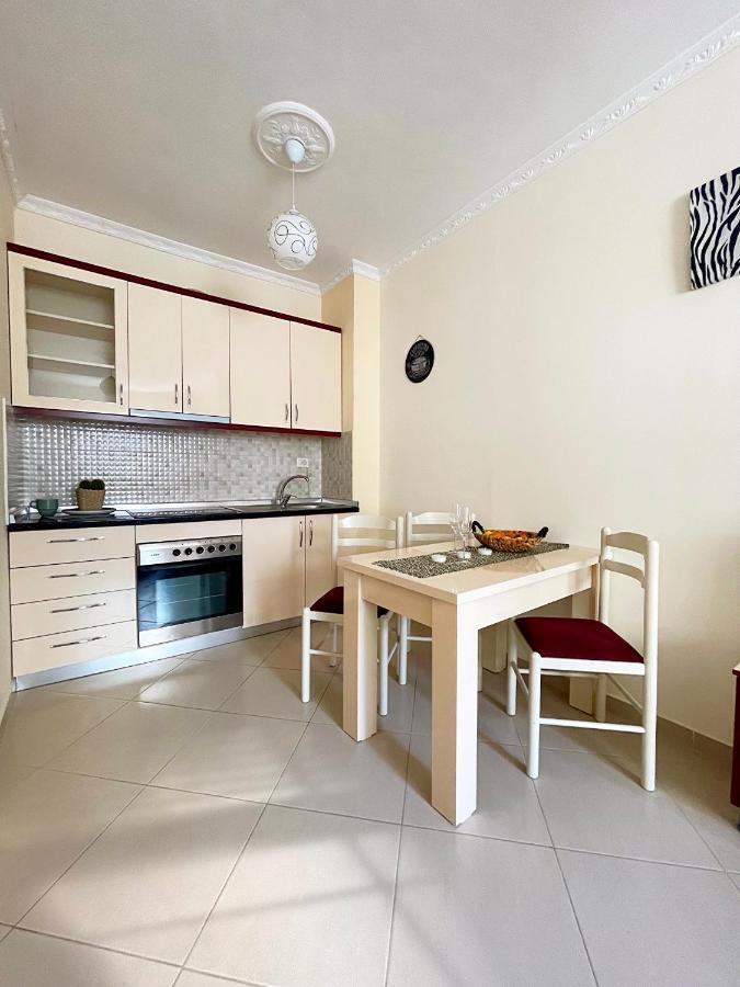 Apartment Safari Durres